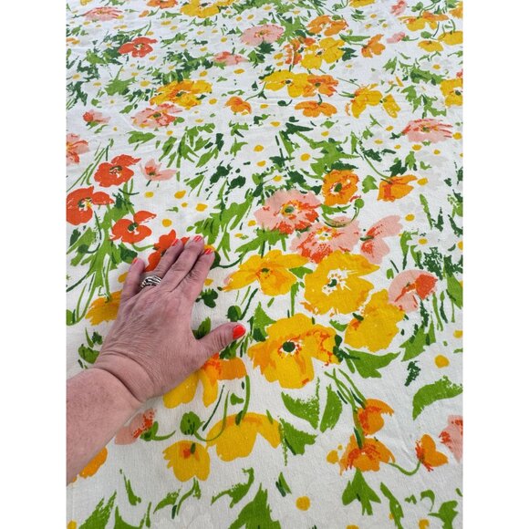 Vintage 70s flat/top sheet, yellow, orange, red flowers, greenery, full size bed - Picture 4 of 9
